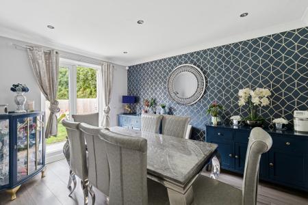 4 bedroom Detached house for sale in Eisenhower Road, Shefford