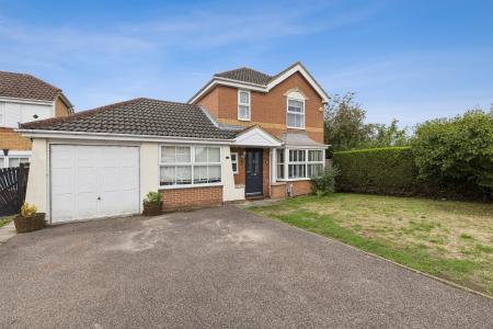 Eisenhower Road, Shefford