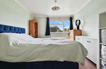 3 bedroom End of terrace house for sale in Broadwater Dale, Letchworth