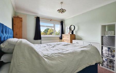 3 bedroom End of terrace house for sale in Broadwater Dale, Letchworth