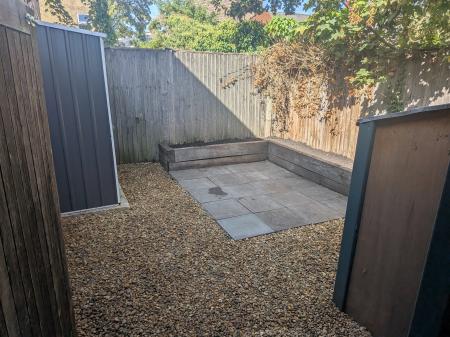 2 bedroom Mews house to let in Nightingale Road, Hitchin, SG5