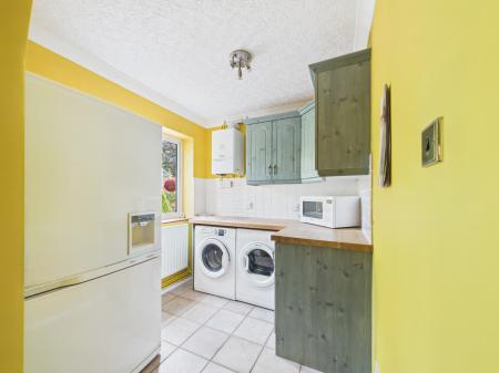 3 bedroom Detached house for sale in Cranborne Avenue, Hitchin