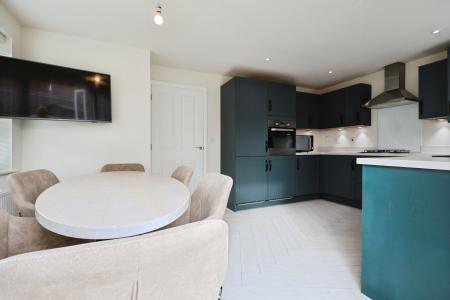 3 bedroom Detached house for sale in Brassey Way, Henlow