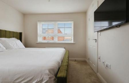 3 bedroom Detached house for sale in Brassey Way, Henlow