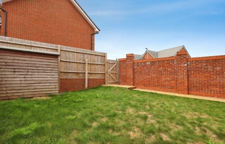 3 bedroom Detached house for sale in Brassey Way, Henlow