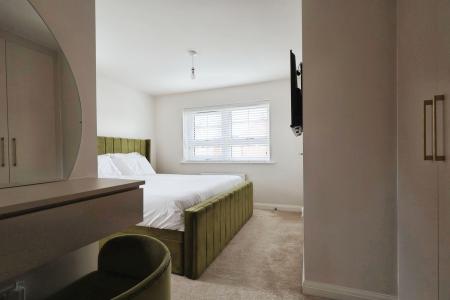 3 bedroom Detached house for sale in Brassey Way, Henlow