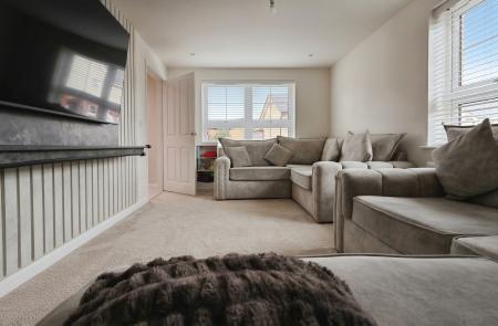 3 bedroom Detached house for sale in Brassey Way, Henlow