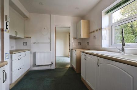 3 bedroom Semi-detached house for sale in Kingswood Avenue, Hitchin