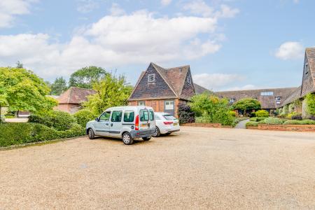 2 bedroom Barn Conversion for sale in Ladygrove Mews, Preston