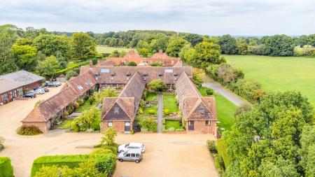2 bedroom Barn Conversion for sale in Ladygrove Mews, Preston