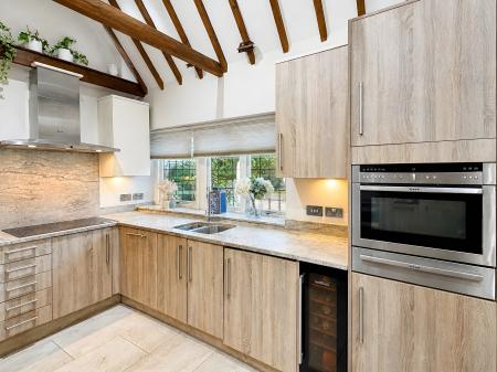 2 bedroom Barn Conversion for sale in Ladygrove Mews, Preston