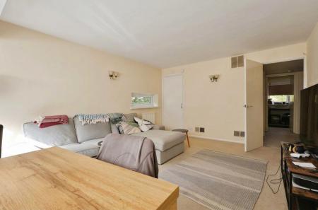2 bedroom Flat for sale in High Point, Pirton Road, Hitchin