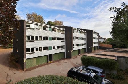 2 bedroom Flat for sale in High Point, Pirton Road, Hitchin