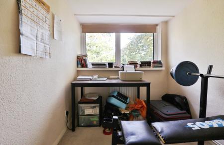2 bedroom Flat for sale in High Point, Pirton Road, Hitchin
