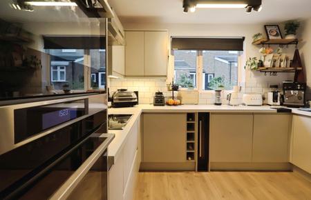 3 bedroom Terraced House for sale in Grace Way, Stevenage
