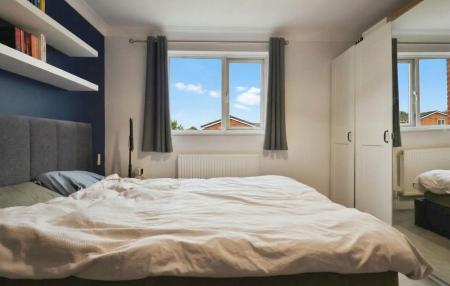 3 bedroom Terraced House for sale in Grace Way, Stevenage
