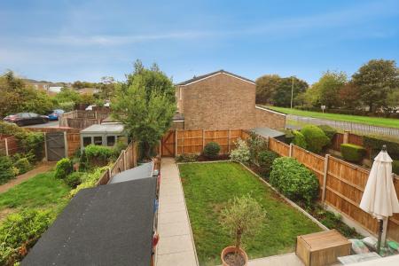 3 bedroom Terraced House for sale in Grace Way, Stevenage