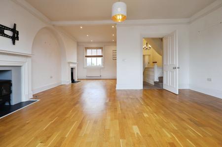 2 bedroom Maisonette for sale in Nightingale Road, Hitchin