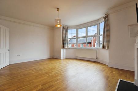 2 bedroom Maisonette for sale in Nightingale Road, Hitchin