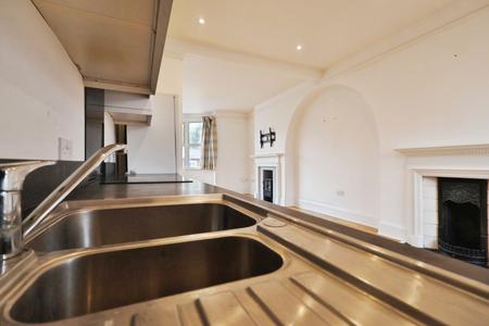 2 bedroom Maisonette for sale in Nightingale Road, Hitchin