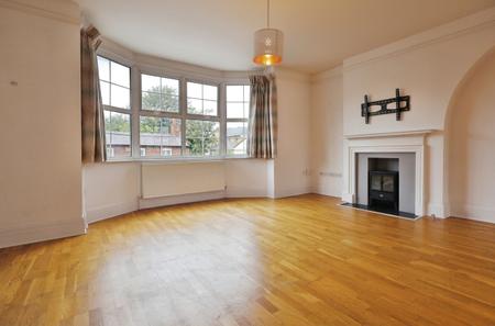 2 bedroom Maisonette for sale in Nightingale Road, Hitchin