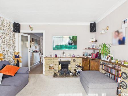 5 bedroom Detached house for sale in Cromwell Road, Stevenage