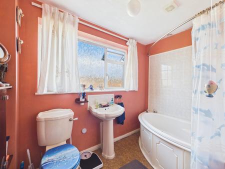5 bedroom Detached house for sale in Cromwell Road, Stevenage