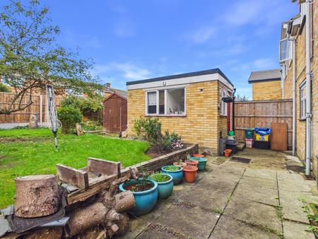 5 bedroom Detached house for sale in Cromwell Road, Stevenage