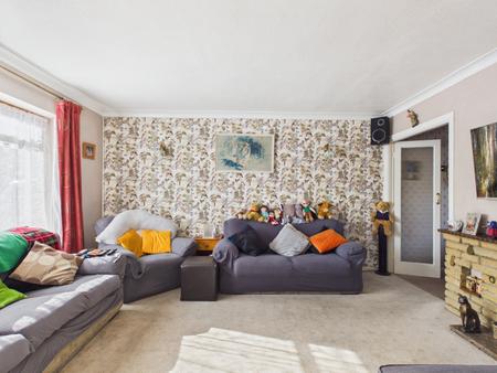 5 bedroom Detached house for sale in Cromwell Road, Stevenage