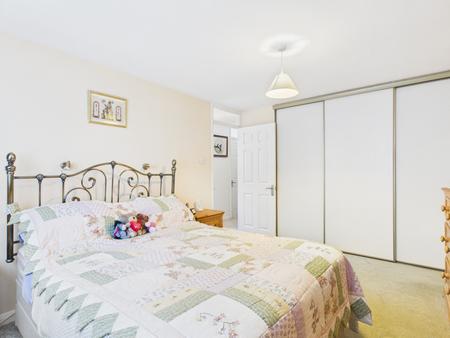 4 bedroom Detached house for sale in Tennyson Avenue, Hitchin