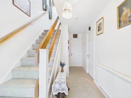 4 bedroom Detached house for sale in Tennyson Avenue, Hitchin
