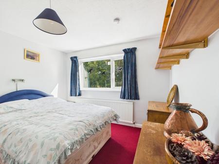 4 bedroom Detached house for sale in Tennyson Avenue, Hitchin