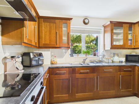 4 bedroom Detached house for sale in Webb Close, Letchworth