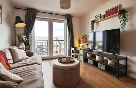 2 bedroom Flat for sale in Sharps Court, Cooks Way, Hitchin