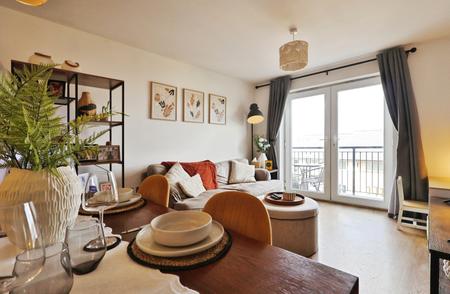 2 bedroom Flat for sale in Sharps Court, Cooks Way, Hitchin