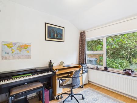 4 bedroom Detached house for sale in Dryden Crescent, Stevenage