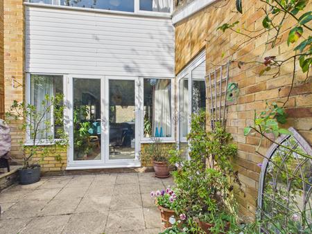 4 bedroom Detached house for sale in Dryden Crescent, Stevenage