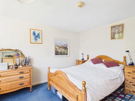 4 bedroom Detached house for sale in Dryden Crescent, Stevenage