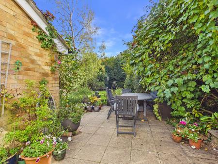 4 bedroom Detached house for sale in Dryden Crescent, Stevenage