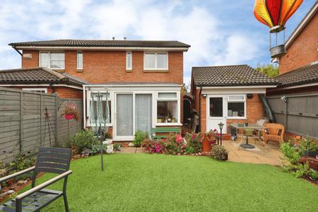 2 bedroom Semi-detached house for sale in Ringtale Place, Baldock