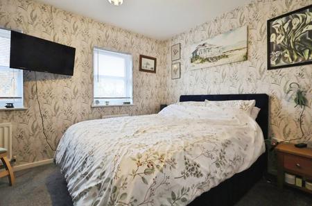 2 bedroom Semi-detached house for sale in Ringtale Place, Baldock