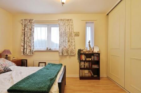 2 bedroom Semi-detached house for sale in Ringtale Place, Baldock