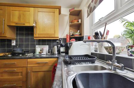 2 bedroom Semi-detached house for sale in Ringtale Place, Baldock