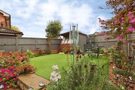2 bedroom Semi-detached house for sale in Ringtale Place, Baldock