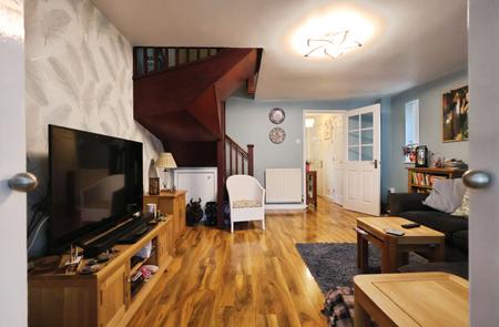 2 bedroom Semi-detached house for sale in Ringtale Place, Baldock