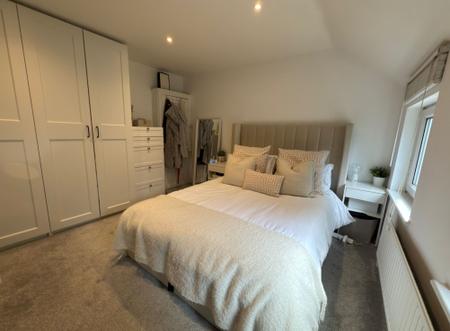 2 bedroom Terraced House for sale in Raymond Cottages, Upper Green, Ickleford
