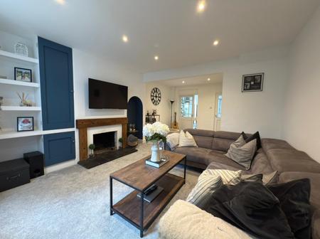 2 bedroom Terraced House for sale in Raymond Cottages, Upper Green, Ickleford