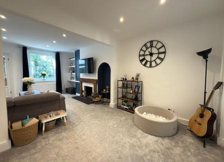 2 bedroom Terraced House for sale in Raymond Cottages, Upper Green, Ickleford