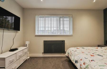 3 bedroom Terraced House for sale in Chaucer Way, Hitchin