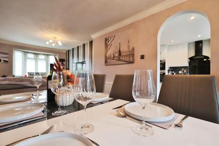 3 bedroom Terraced House for sale in Chaucer Way, Hitchin